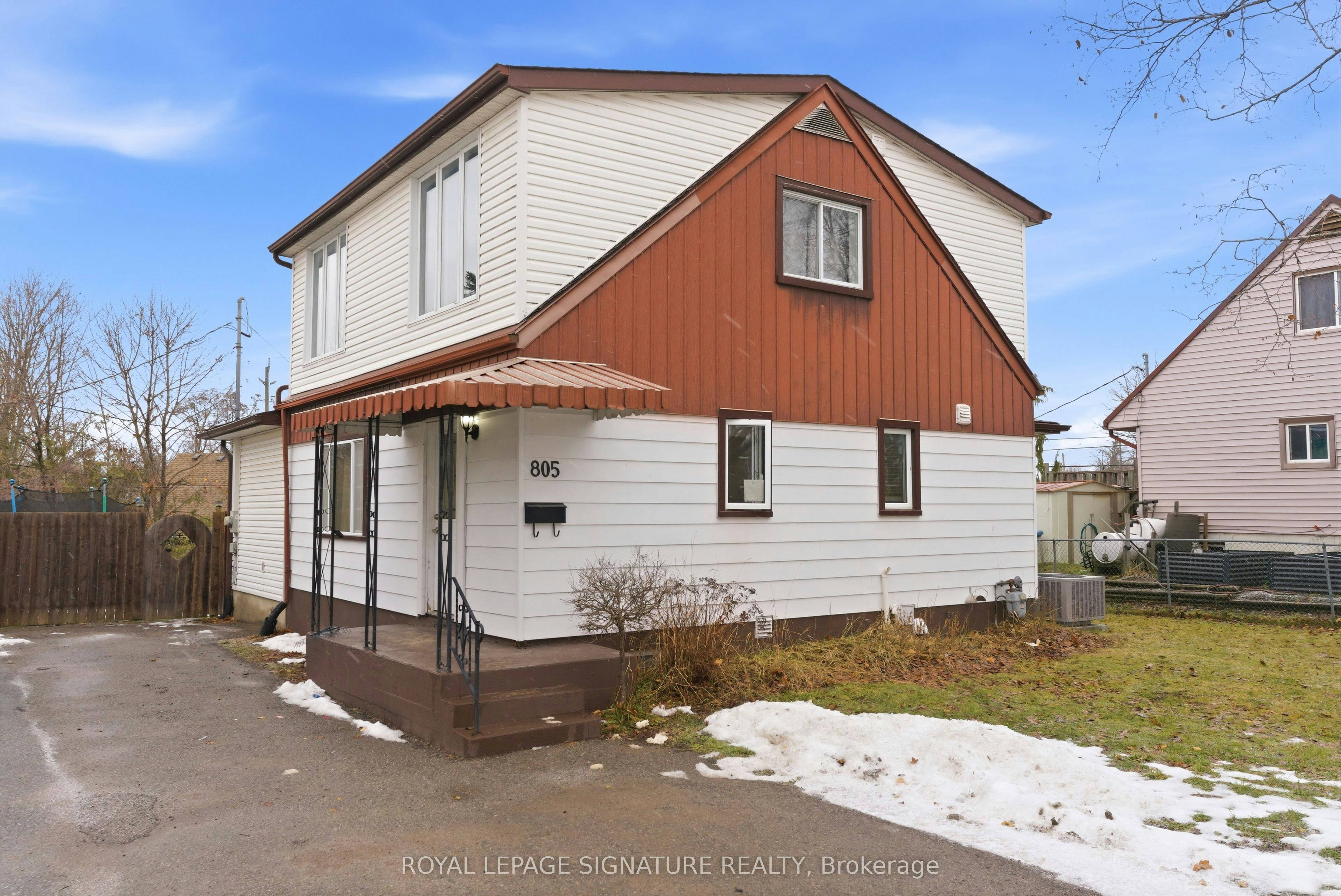 805 Morphet Avenue, Peterborough, ON, K9J 2X7