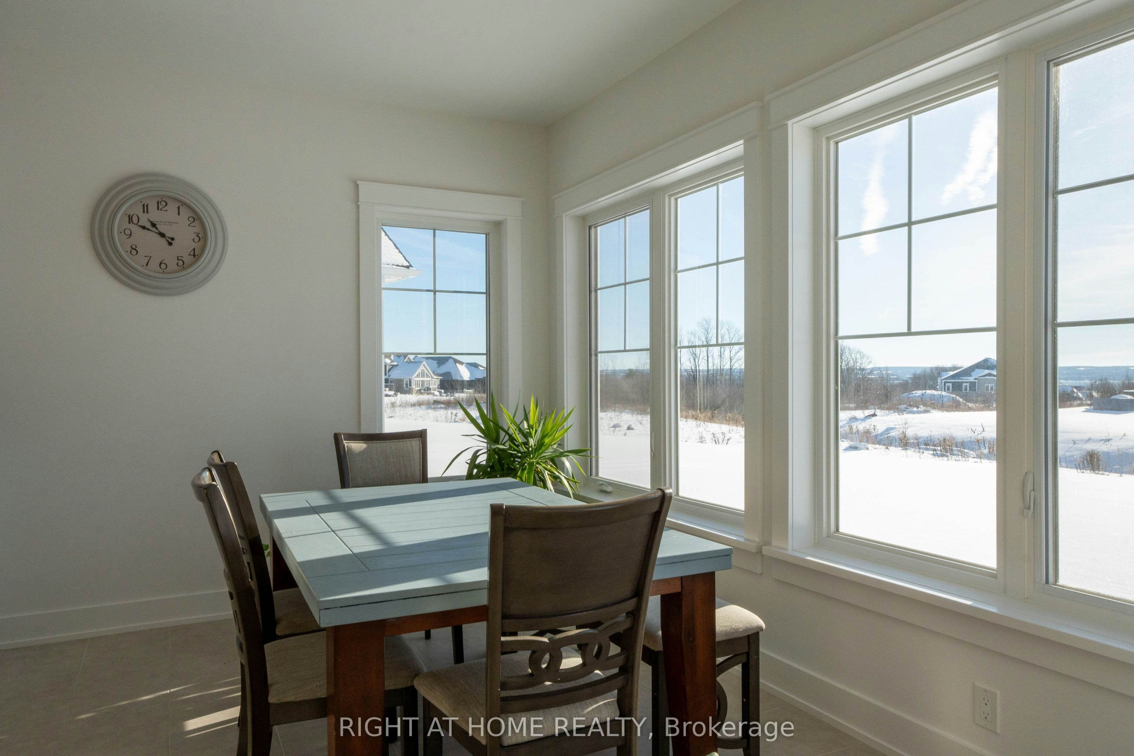 105 Laurens Lane, Georgian Bluffs, ON, N0H 1S0 - 9