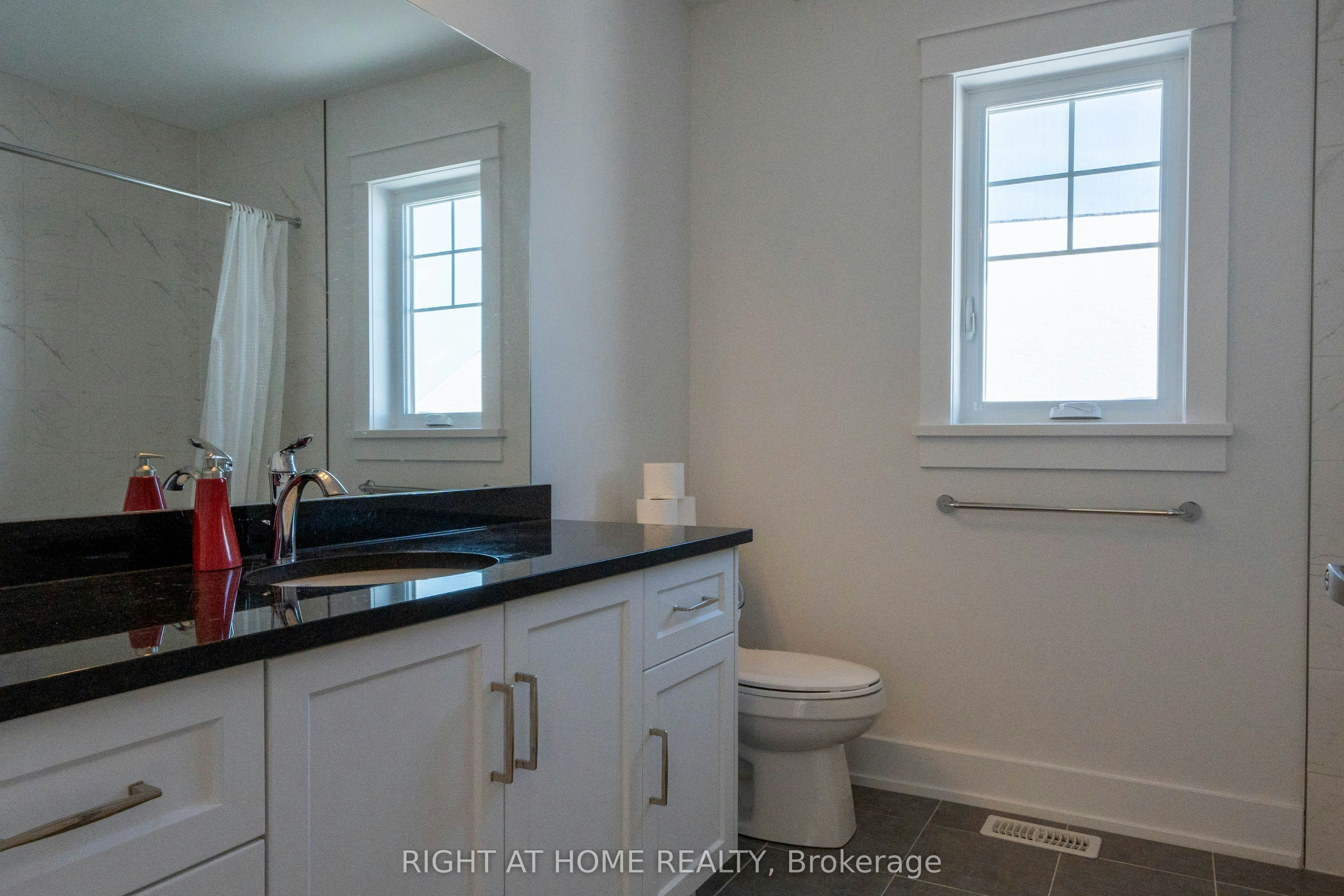 105 Laurens Lane, Georgian Bluffs, ON, N0H 1S0 - 20