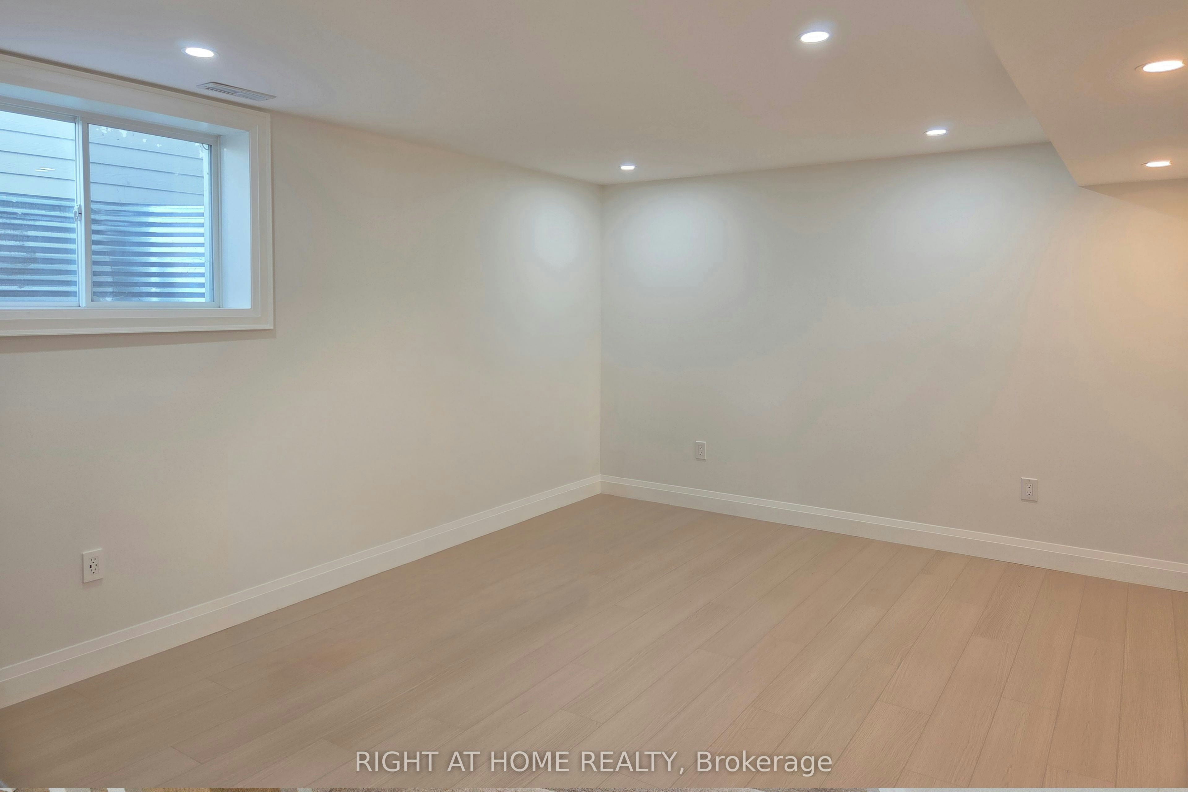 105 Laurens Lane, Georgian Bluffs, ON, N0H 1S0 - 21