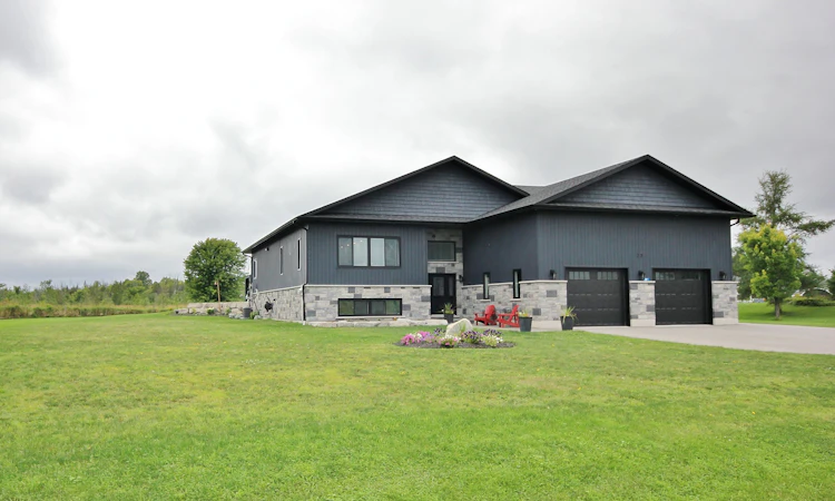 37 Hillside Drive