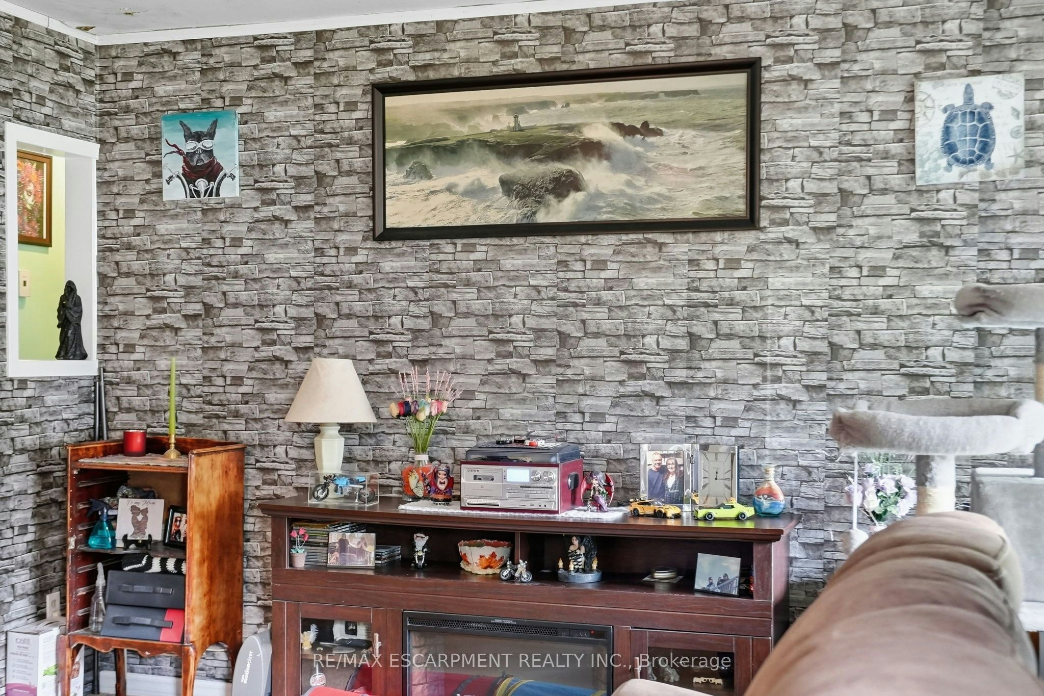 9 Lancaster Avenue - 5