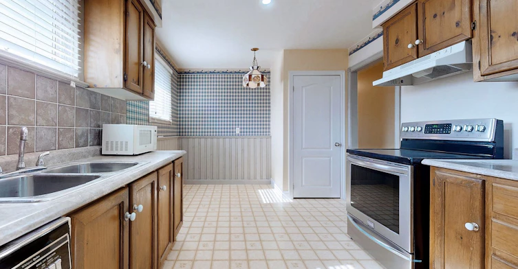 43 Odessa Street, Hamilton, ON, L8J 1A3 - 10