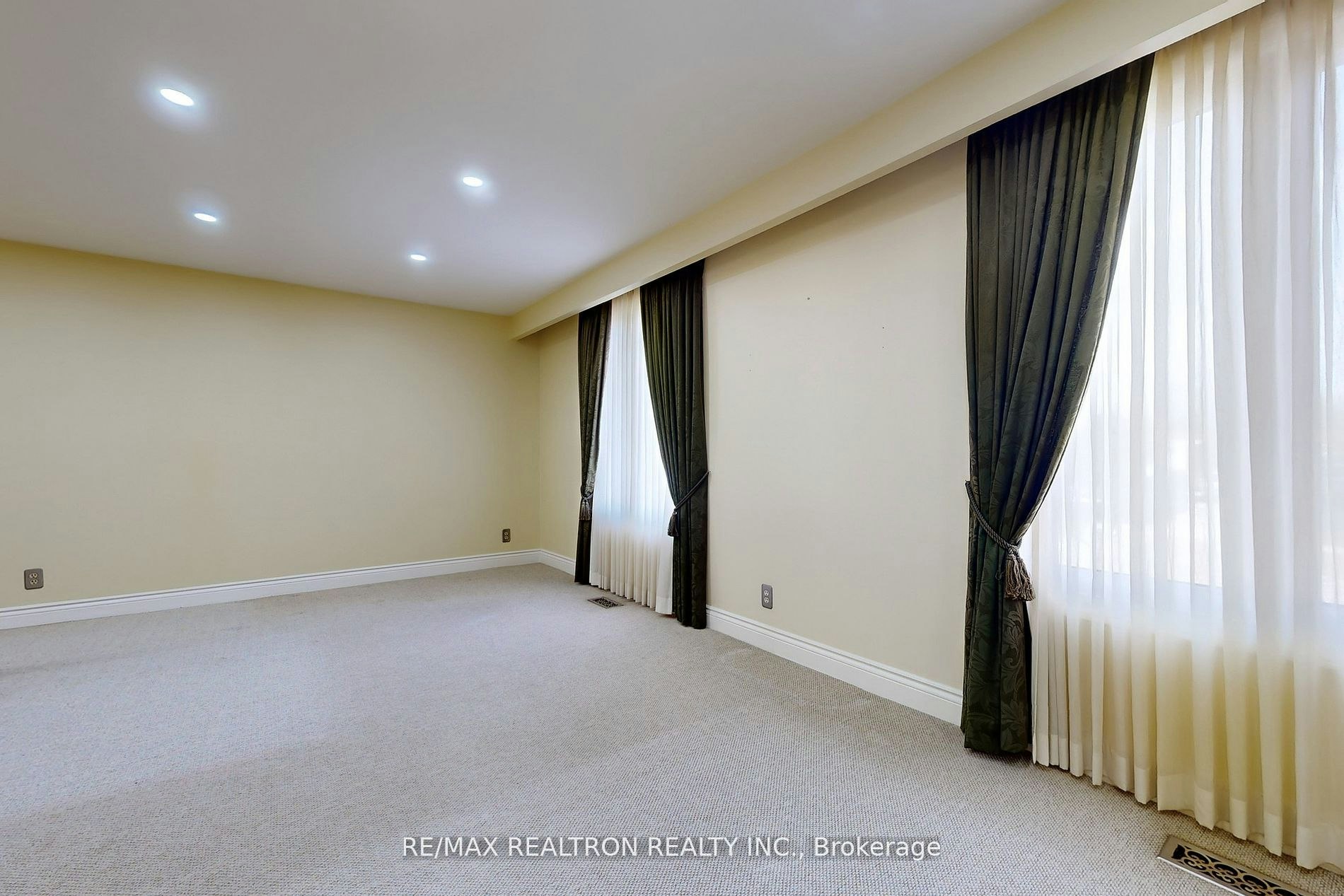 43 Odessa Street, Hamilton, ON, L8J 1A3 - 7