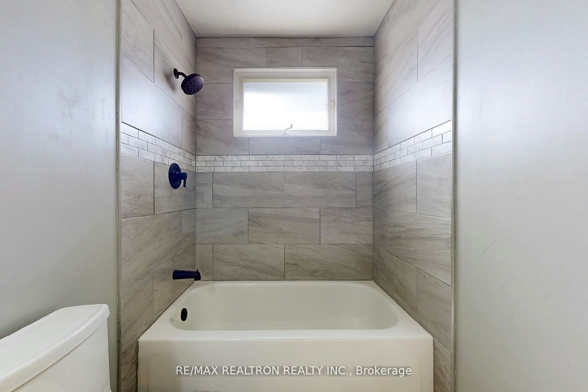 43 Odessa Street, Hamilton, ON, L8J 1A3 - 23