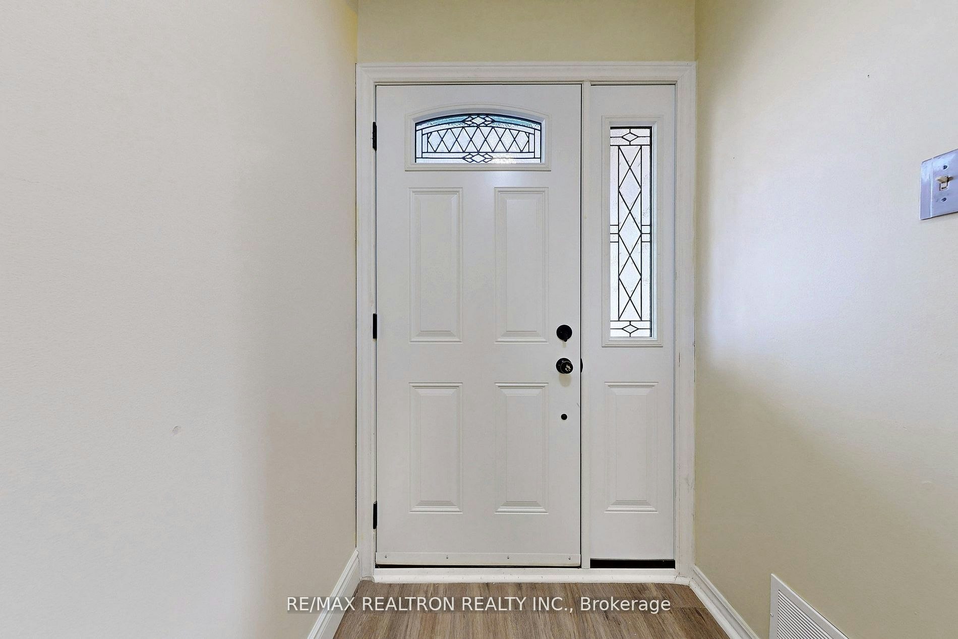 43 Odessa Street, Hamilton, ON, L8J 1A3 - 25