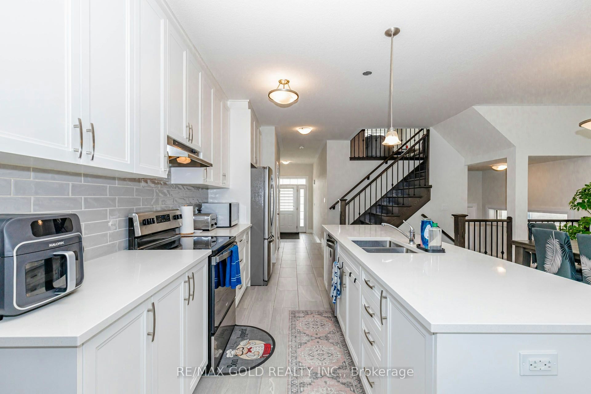617 Benninger Drive, Kitchener, ON, N2E 0H8 - 12