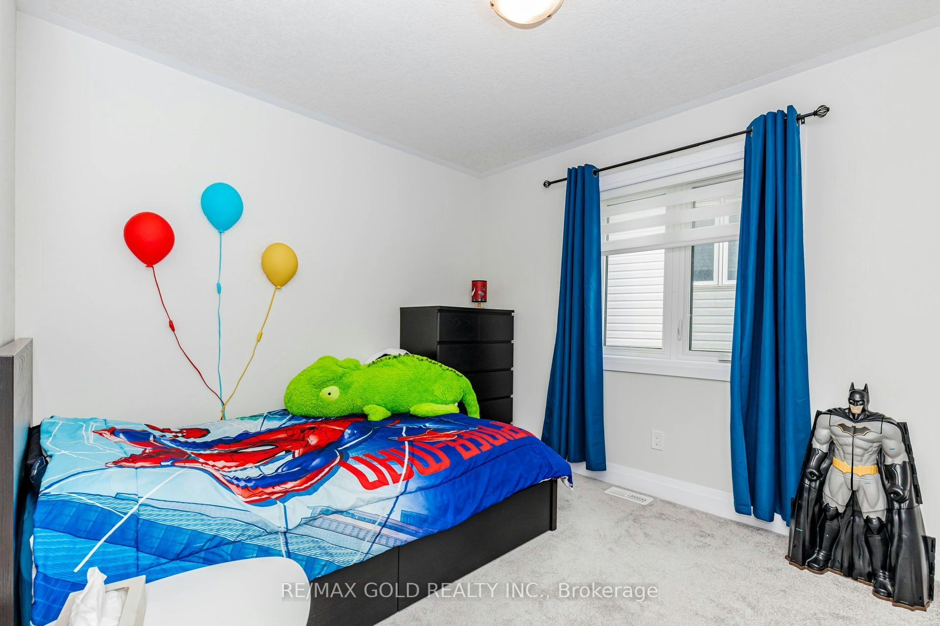 617 Benninger Drive, Kitchener, ON, N2E 0H8 - 37