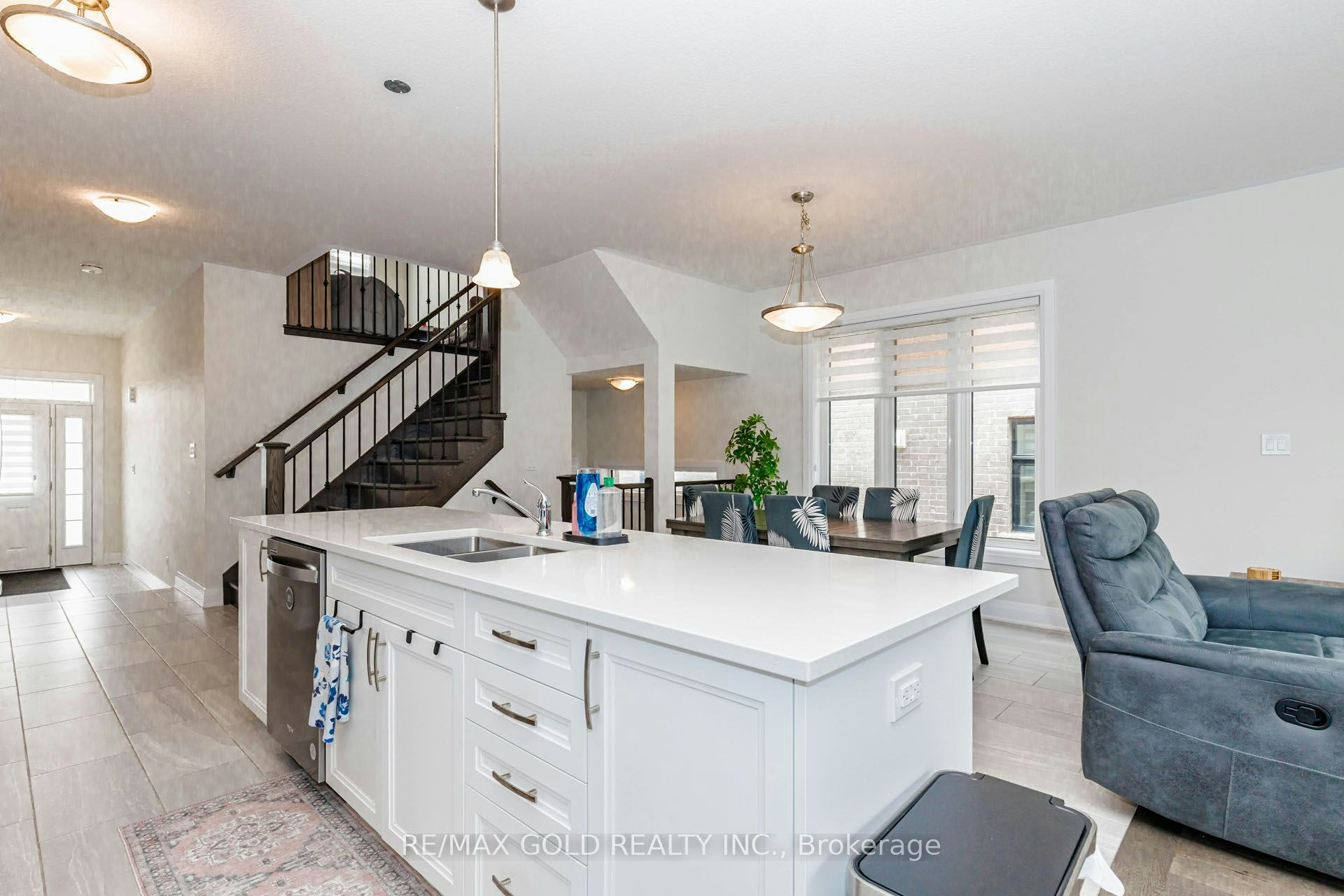 617 Benninger Drive, Kitchener, ON, N2E 0H8 - 14