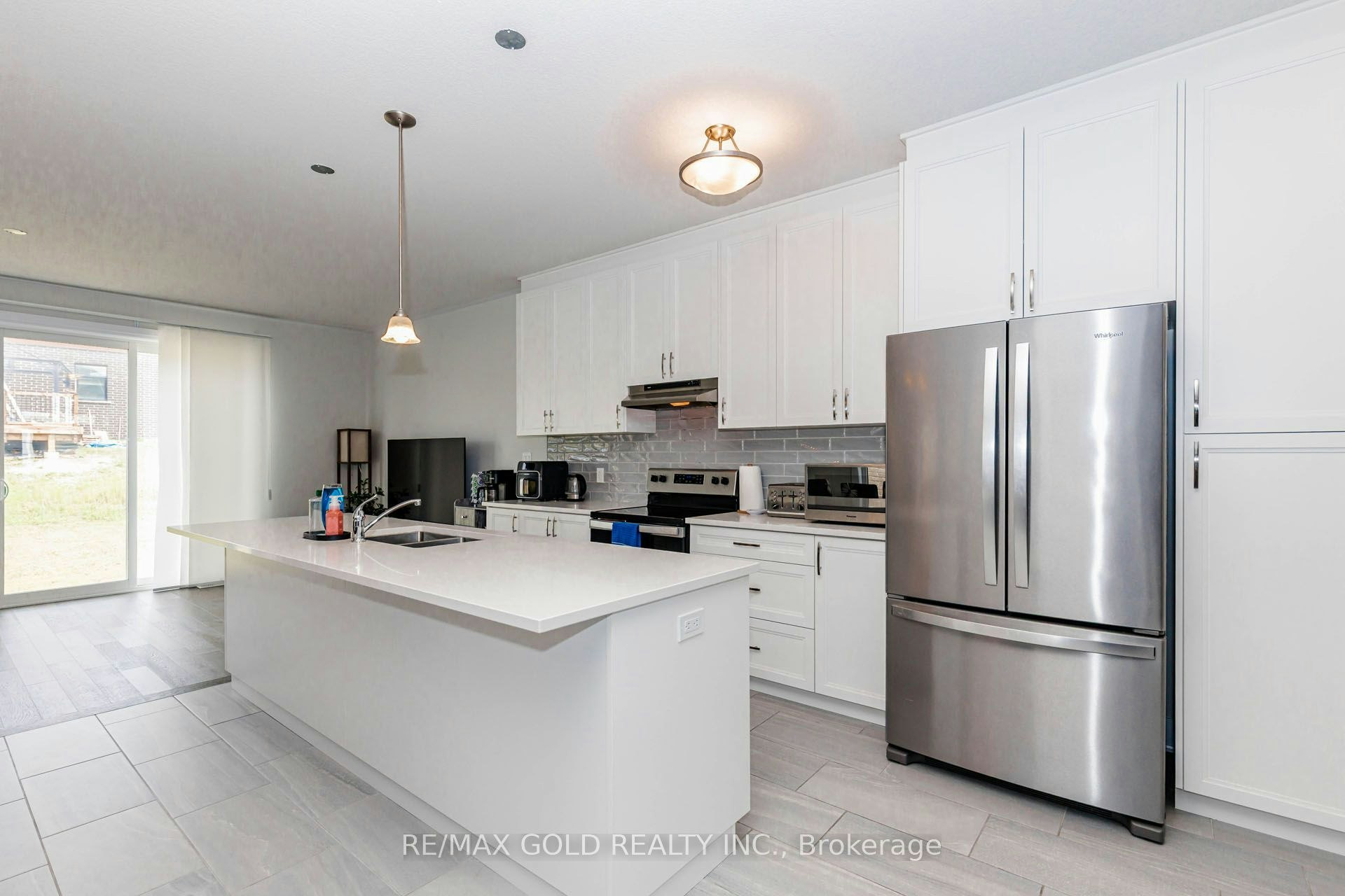 617 Benninger Drive, Kitchener, ON, N2E 0H8 - 10