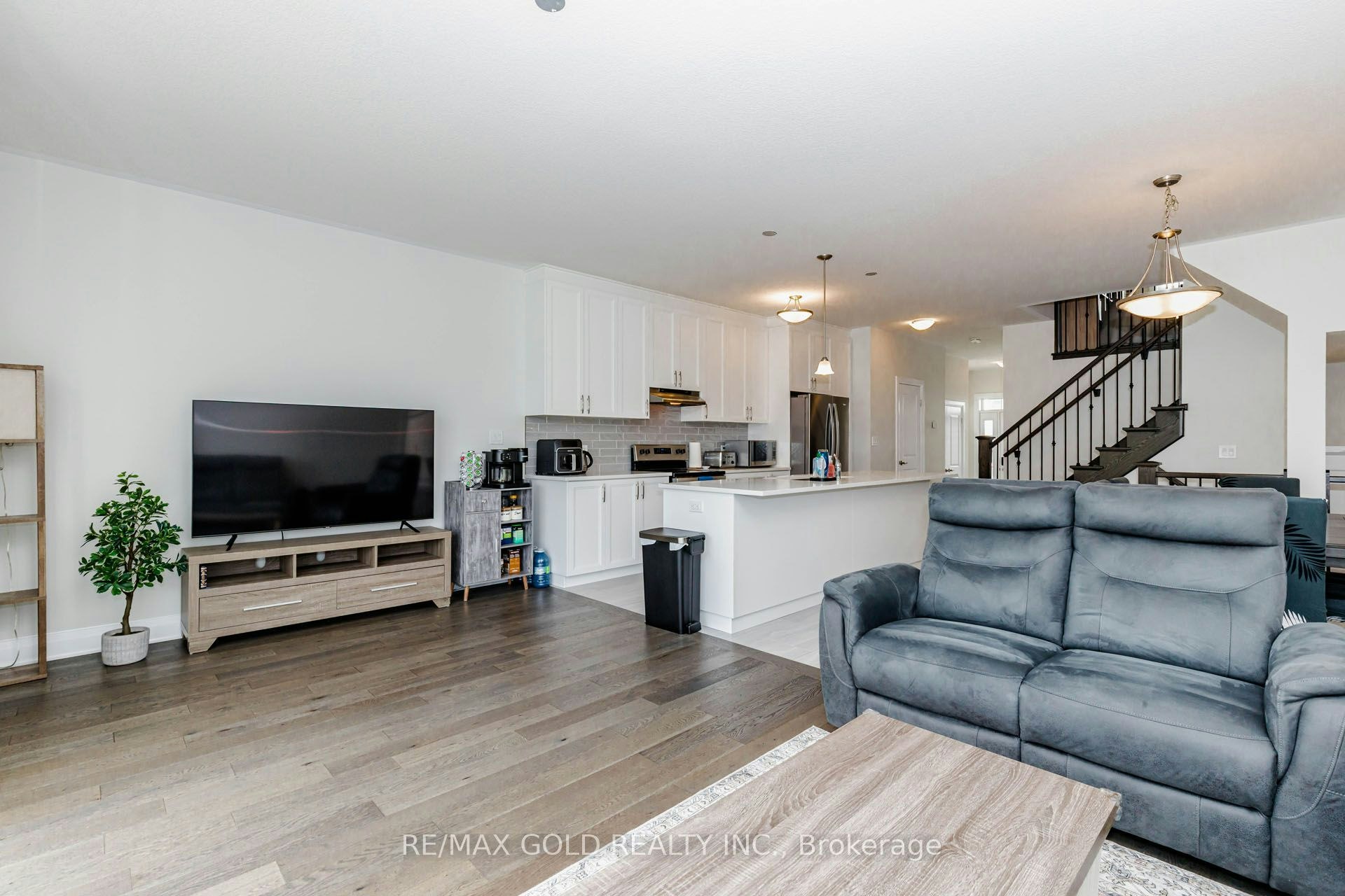617 Benninger Drive, Kitchener, ON, N2E 0H8 - 17