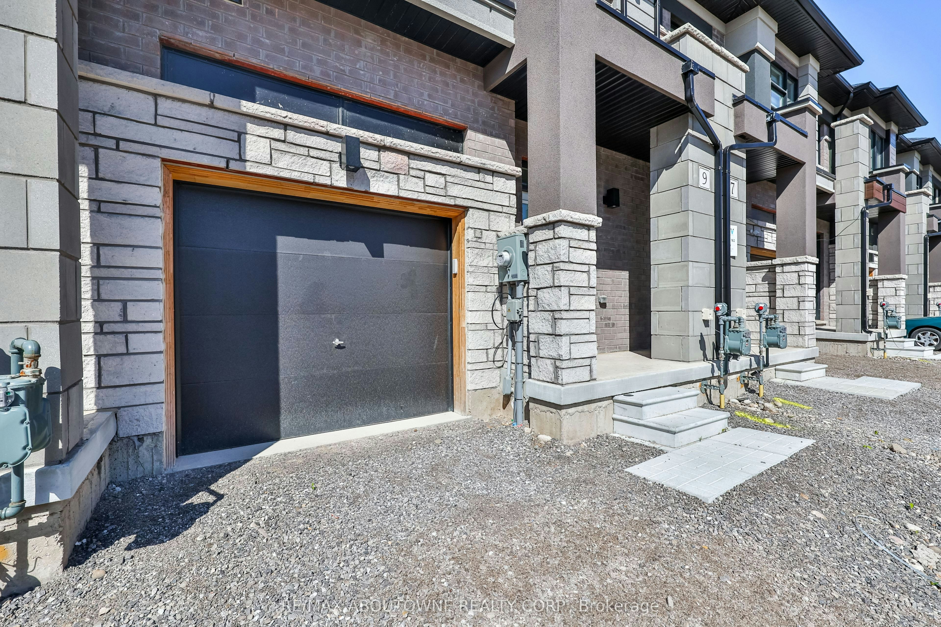 9 Wakeling Drive, Brantford, ON, L3B 0V8 - 3