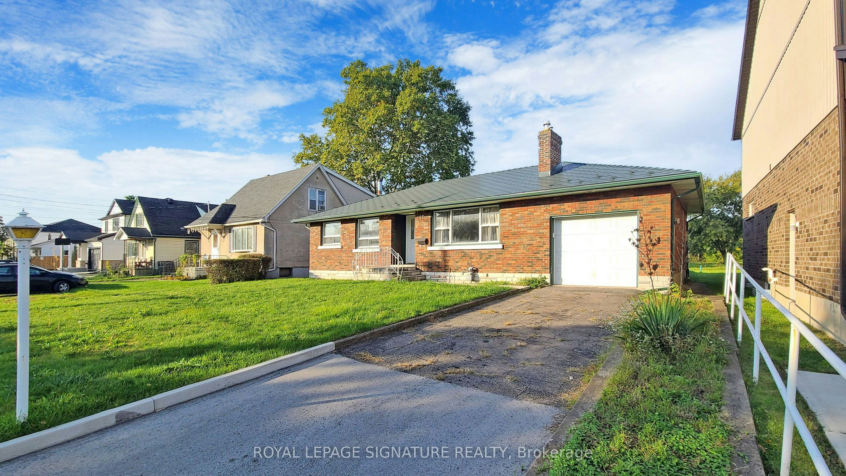 Bsmt-127 Moffatt Street, St. Catharines, ON, L2P 2L7 - 2