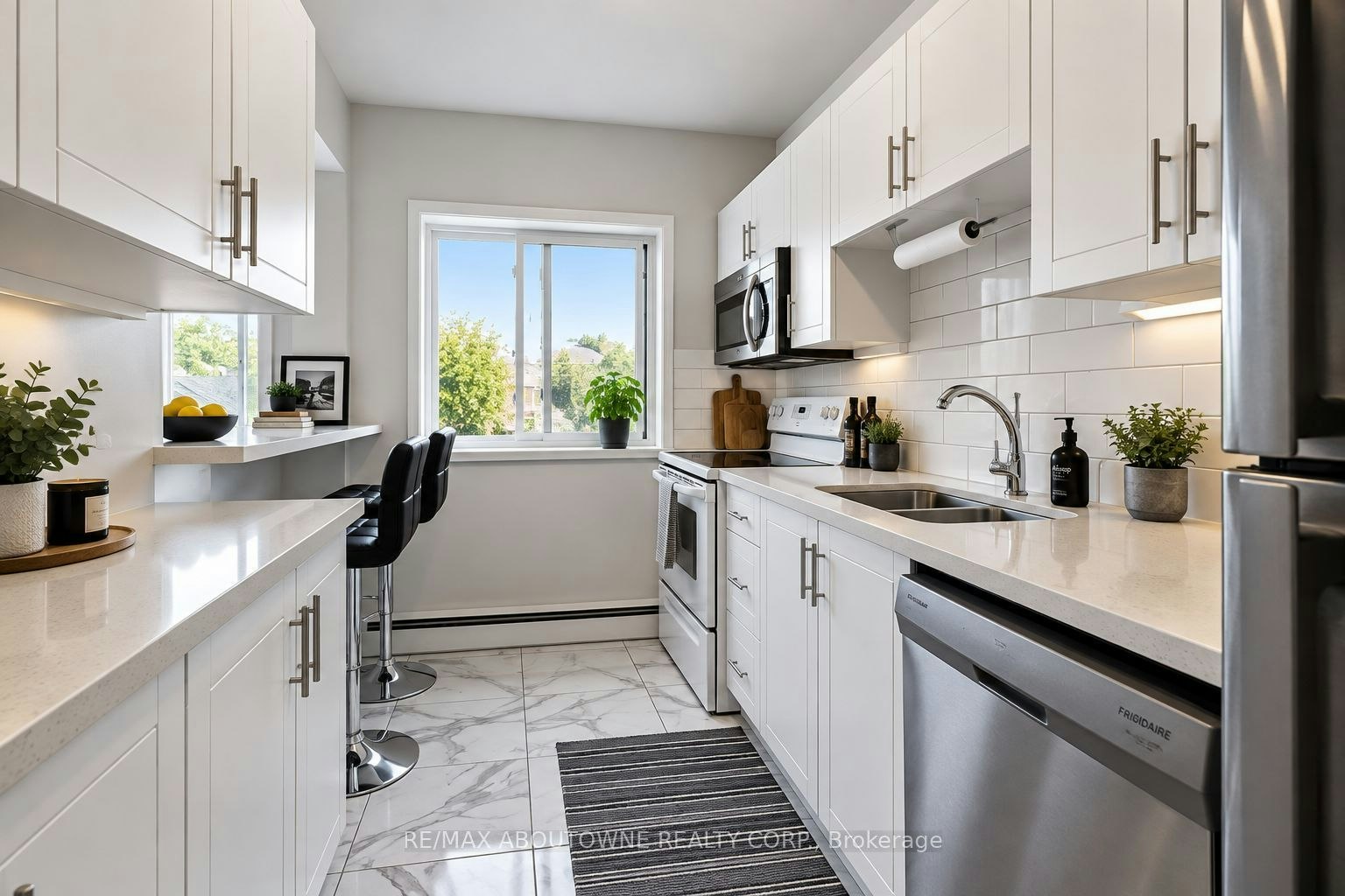 6-291 East 38th Street, Hamilton, ON, L8V 4G2 - 7