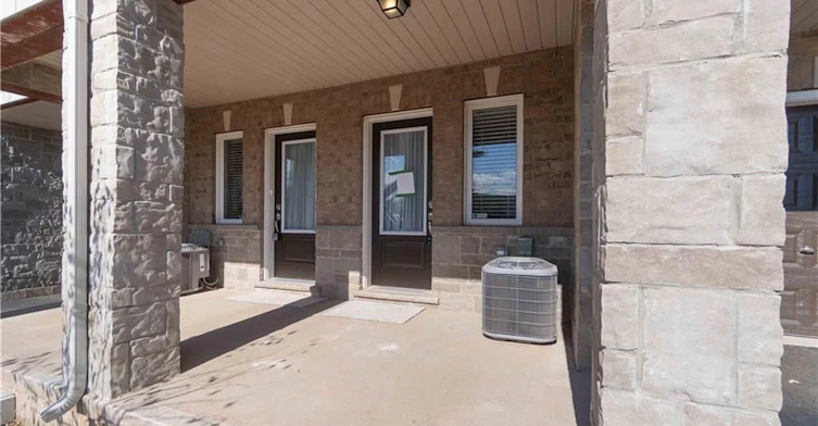 8-40 Zinfandel Drive, Hamilton, ON, L8E 0L1 - 21