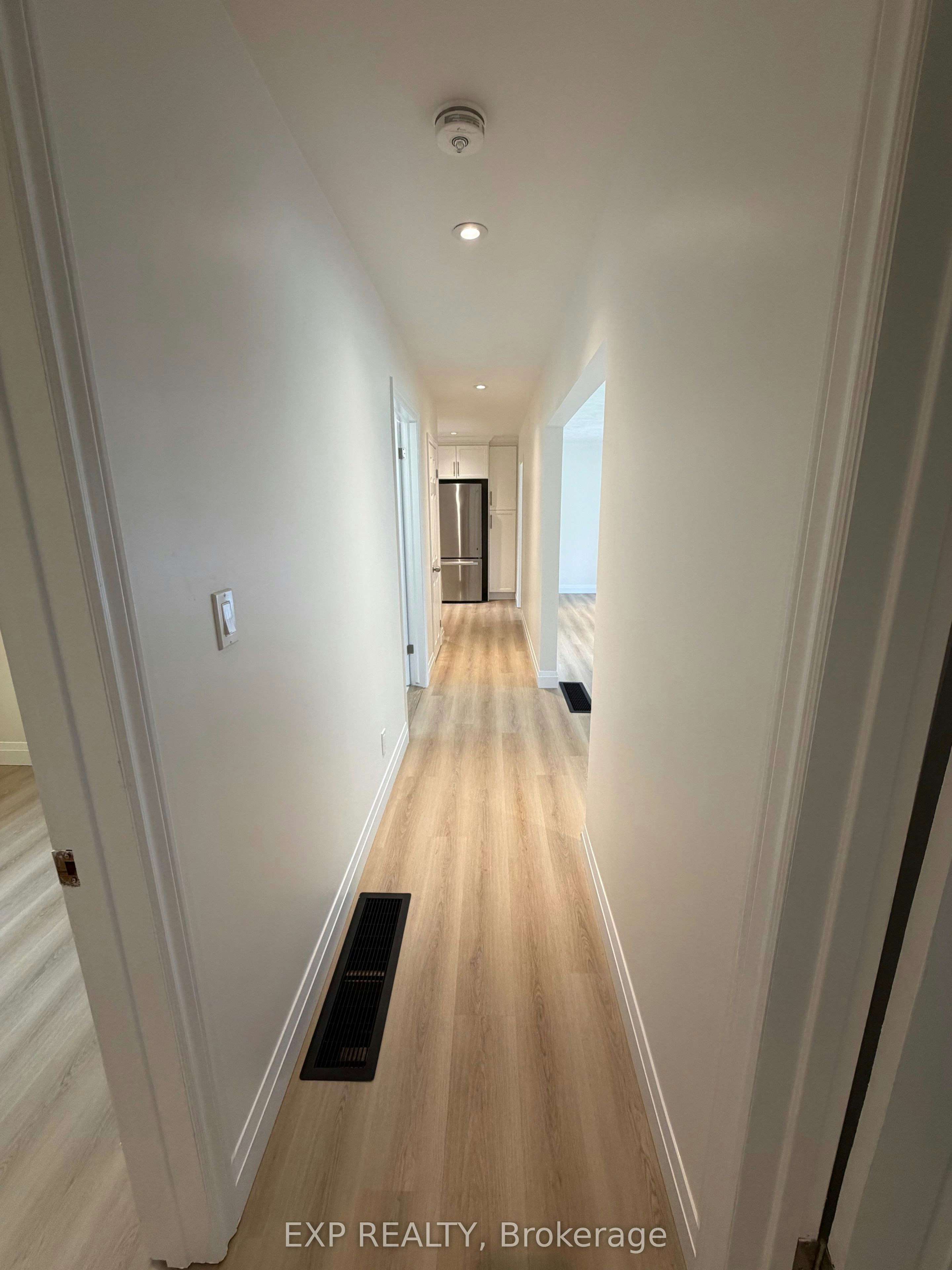 29 Pusey Boulevard, Brantford, ON, N3R 2S1 - 9