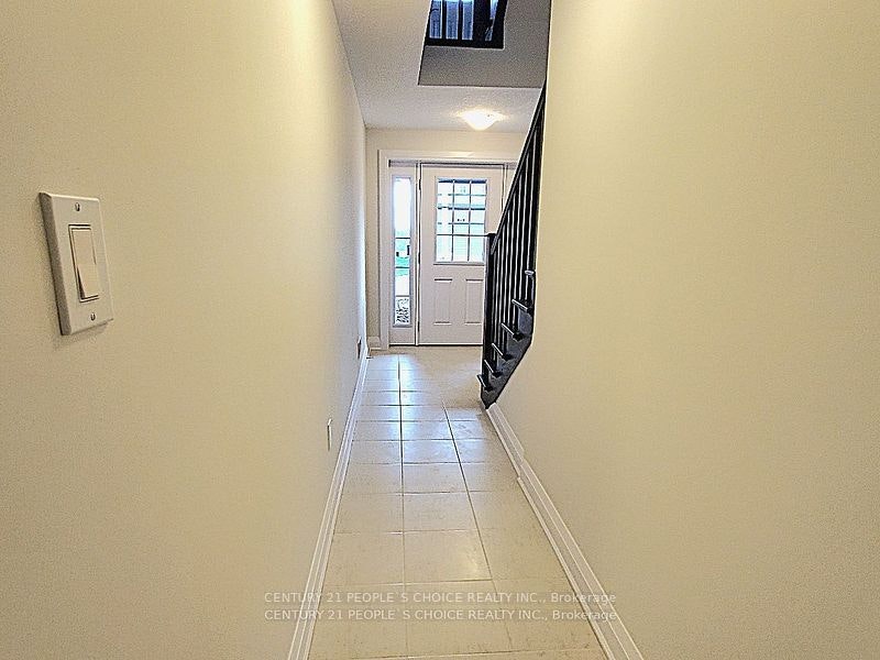 255 Raspberry Place, Waterloo, ON, N2V 0H3 - 3