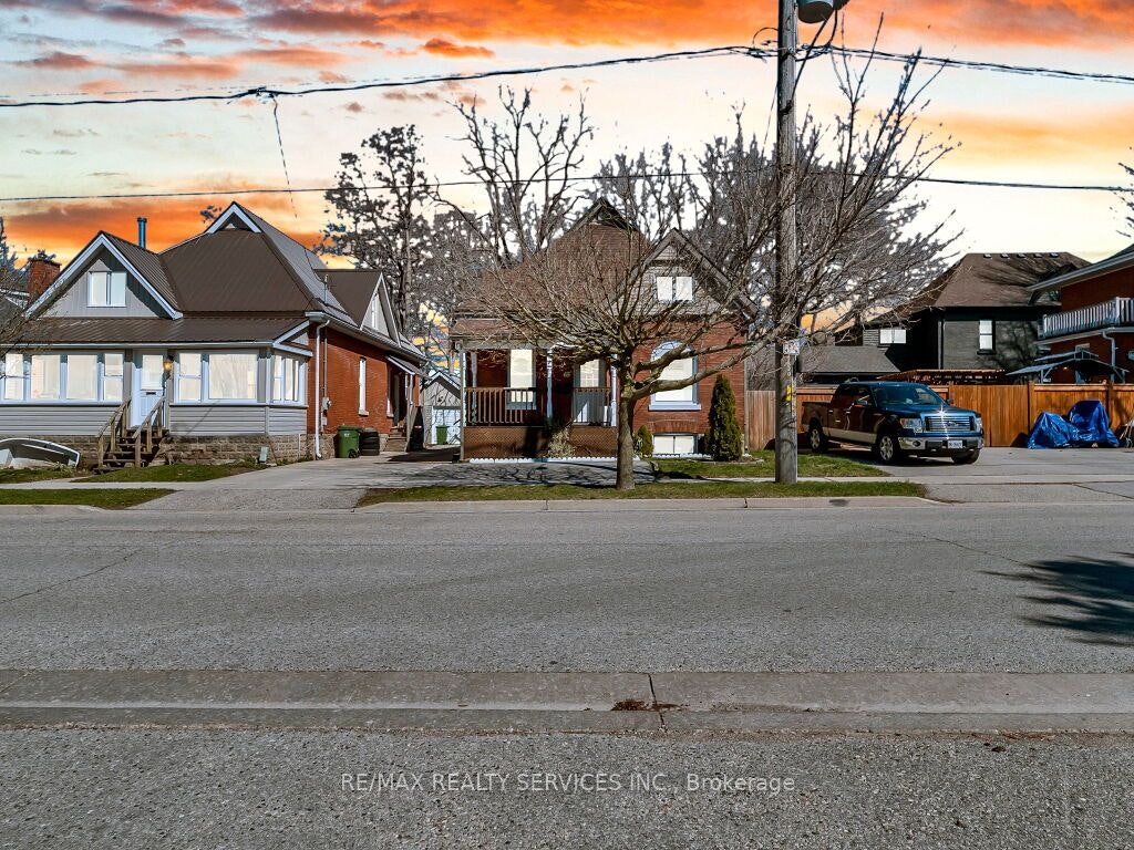 65 Moore Street, St. Thomas, ON, N5R 3W4