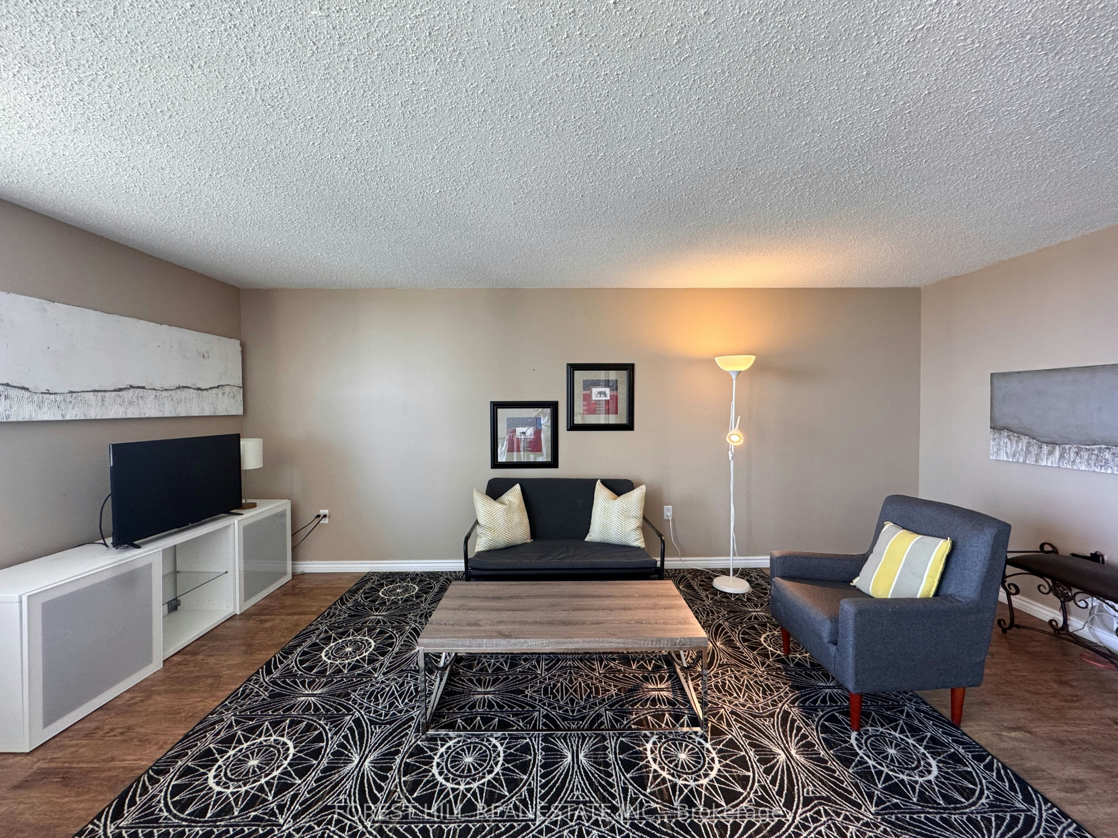 905-323 Colborne Street, London, ON, N6B 3N8 - 4