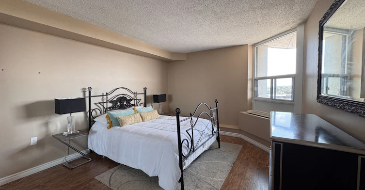 905-323 Colborne Street, London, ON, N6B 3N8 - 10