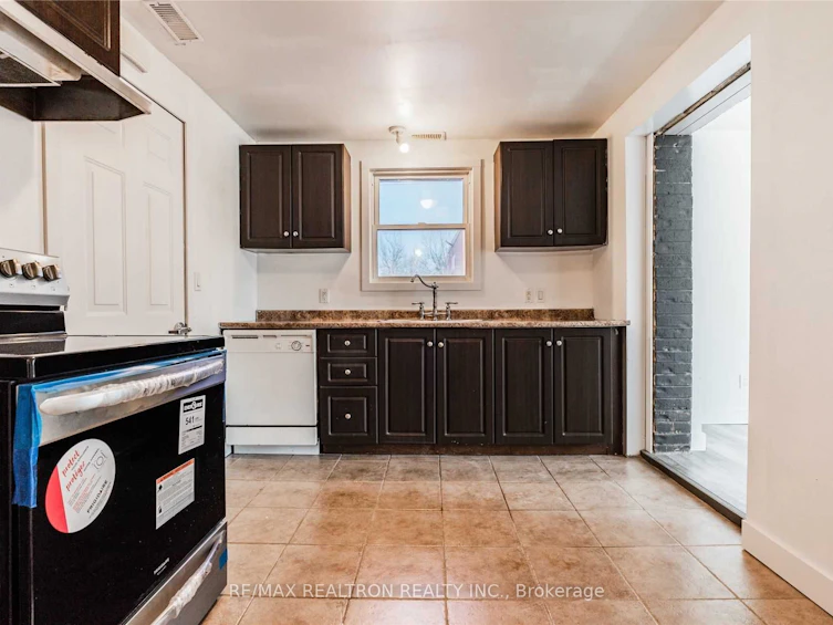 26 Florence Street, Chatham-Kent, ON, N7L 3G1 - 8