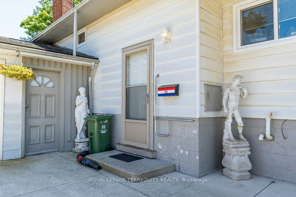 134 Homeside Avenue, Hamilton, ON, L8G 3H1 - 7