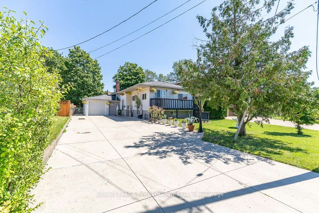 134 Homeside Avenue, Hamilton, ON, L8G 3H1 - 3