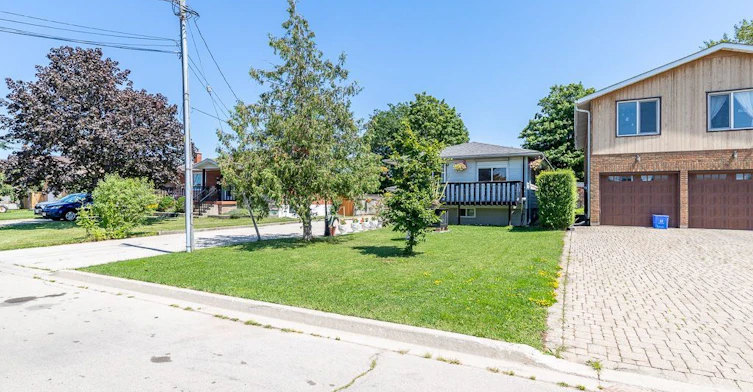 134 Homeside Avenue, Hamilton, ON, L8G 3H1 - 2
