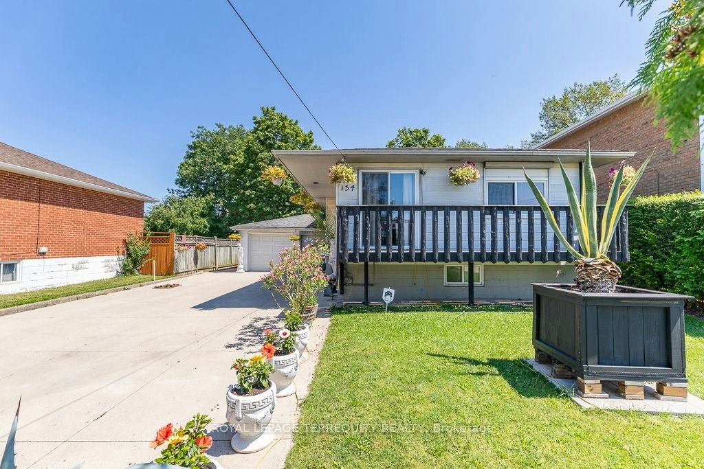 134 Homeside Avenue, Hamilton, ON, L8G 3H1 - 6