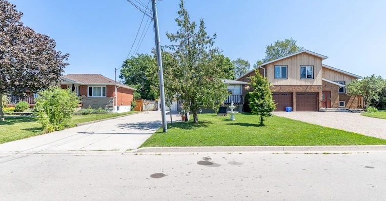 134 Homeside Avenue, Hamilton, ON, L8G 3H1 - 4