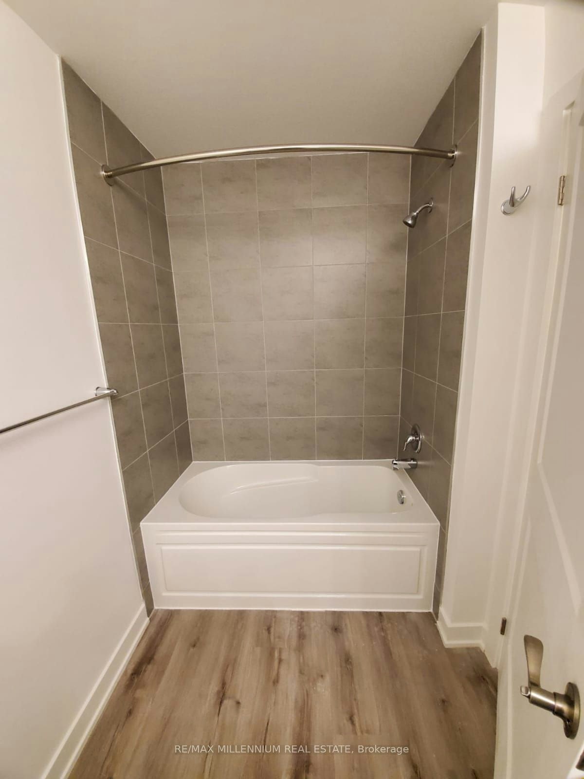 130-110 Fergus Avenue, Kitchener, ON, N2A 0K9 - 18