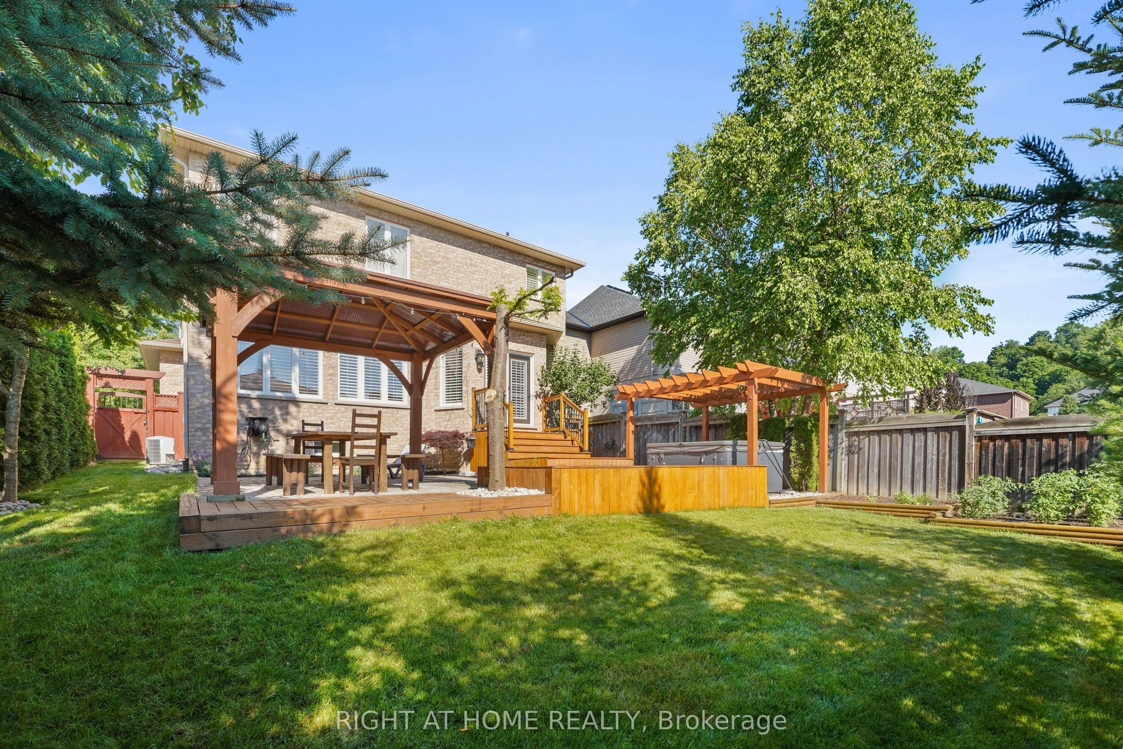 87 Newcombe Road N, Hamilton, ON, L9H 0A6 - 30