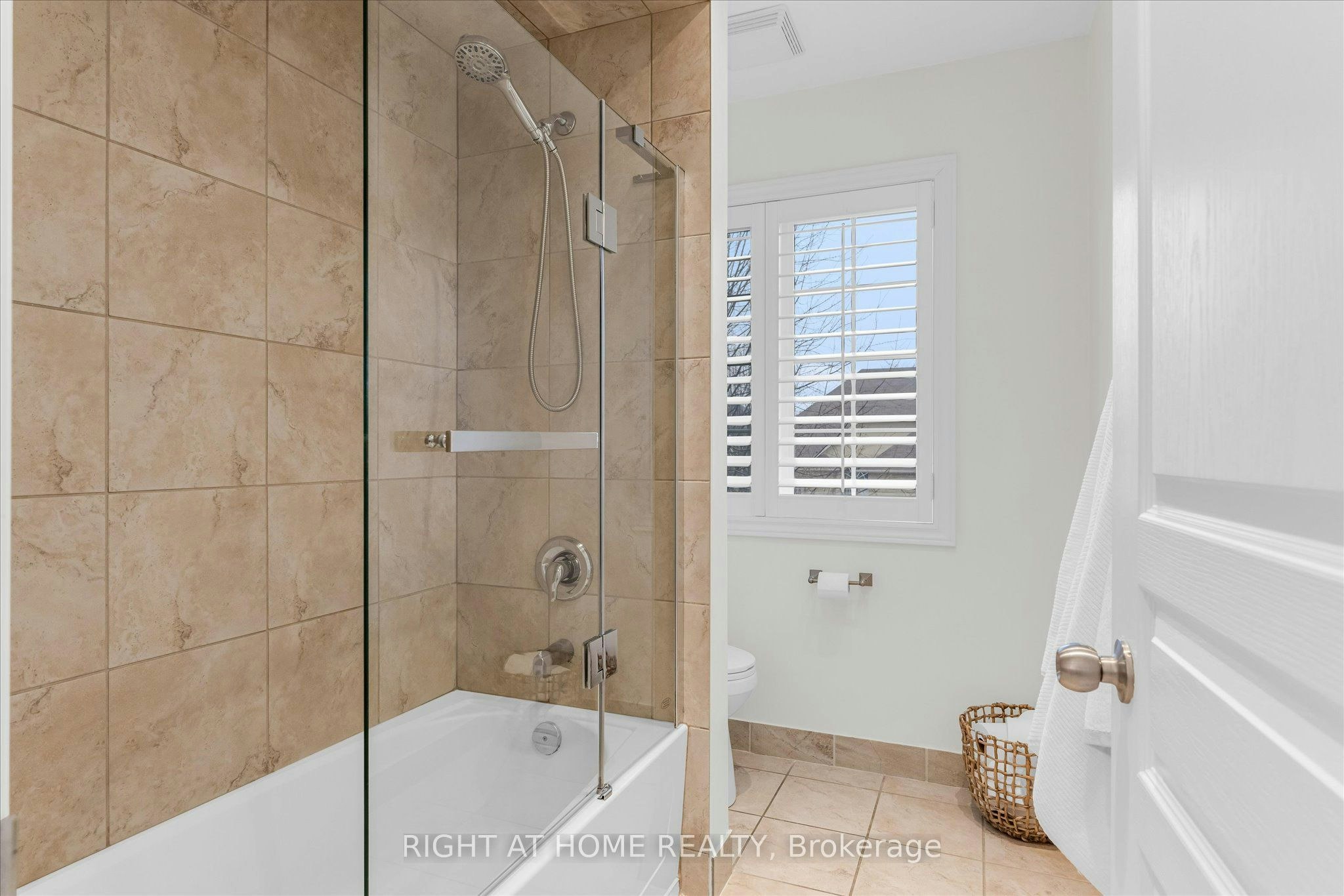 87 Newcombe Road N, Hamilton, ON, L9H 0A6 - 22