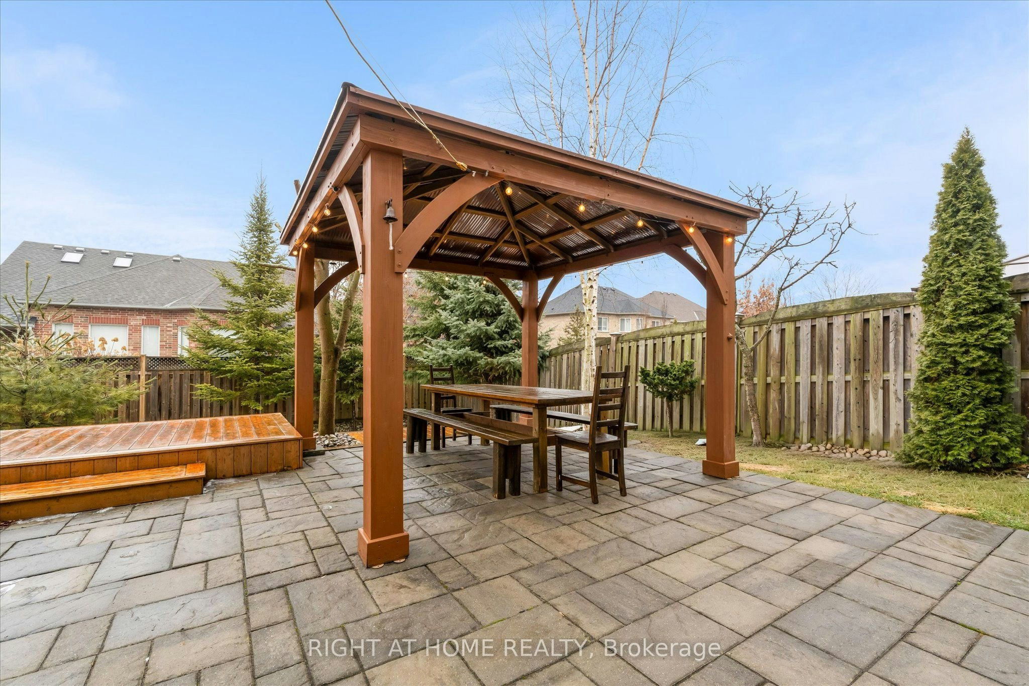 87 Newcombe Road N, Hamilton, ON, L9H 0A6 - 28