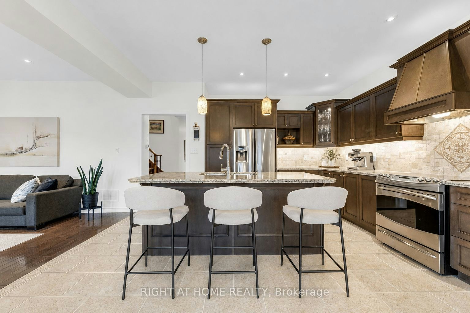 87 Newcombe Road N, Hamilton, ON, L9H 0A6 - 12