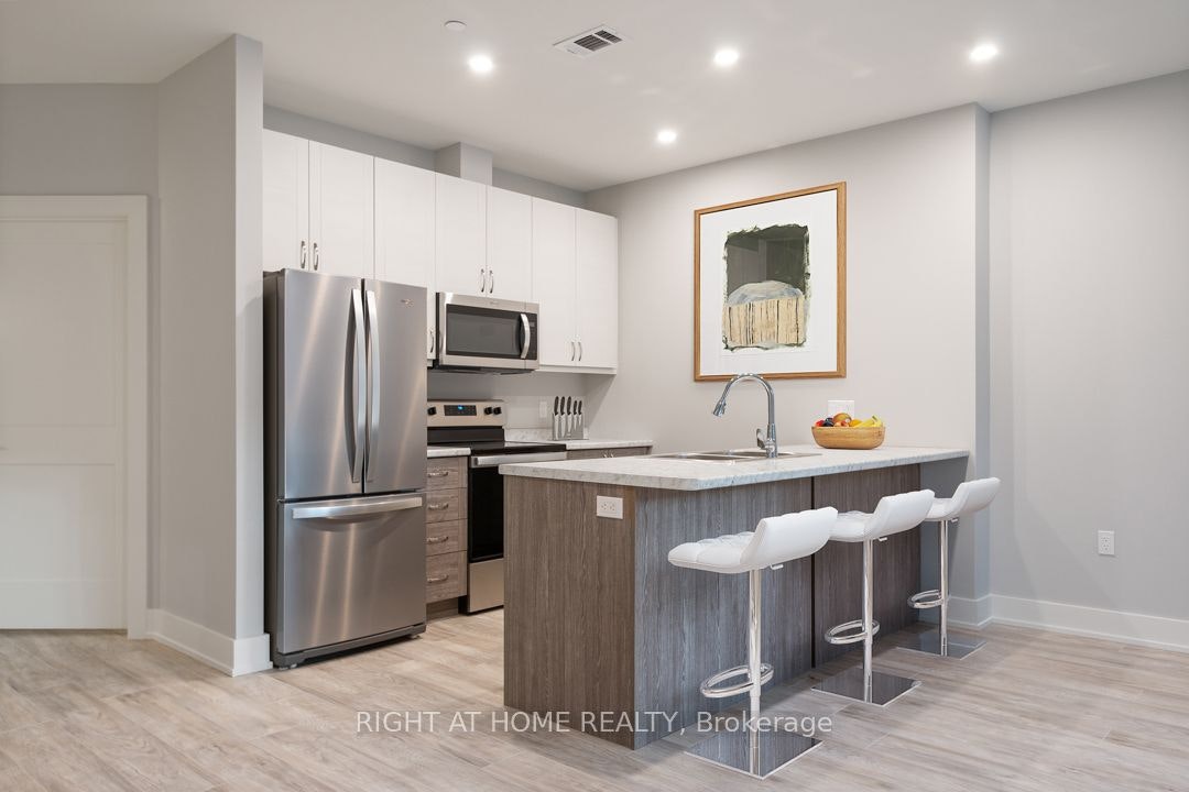 107-18 Campus Trail, Huntsville, ON, P1H 1C6 - 3