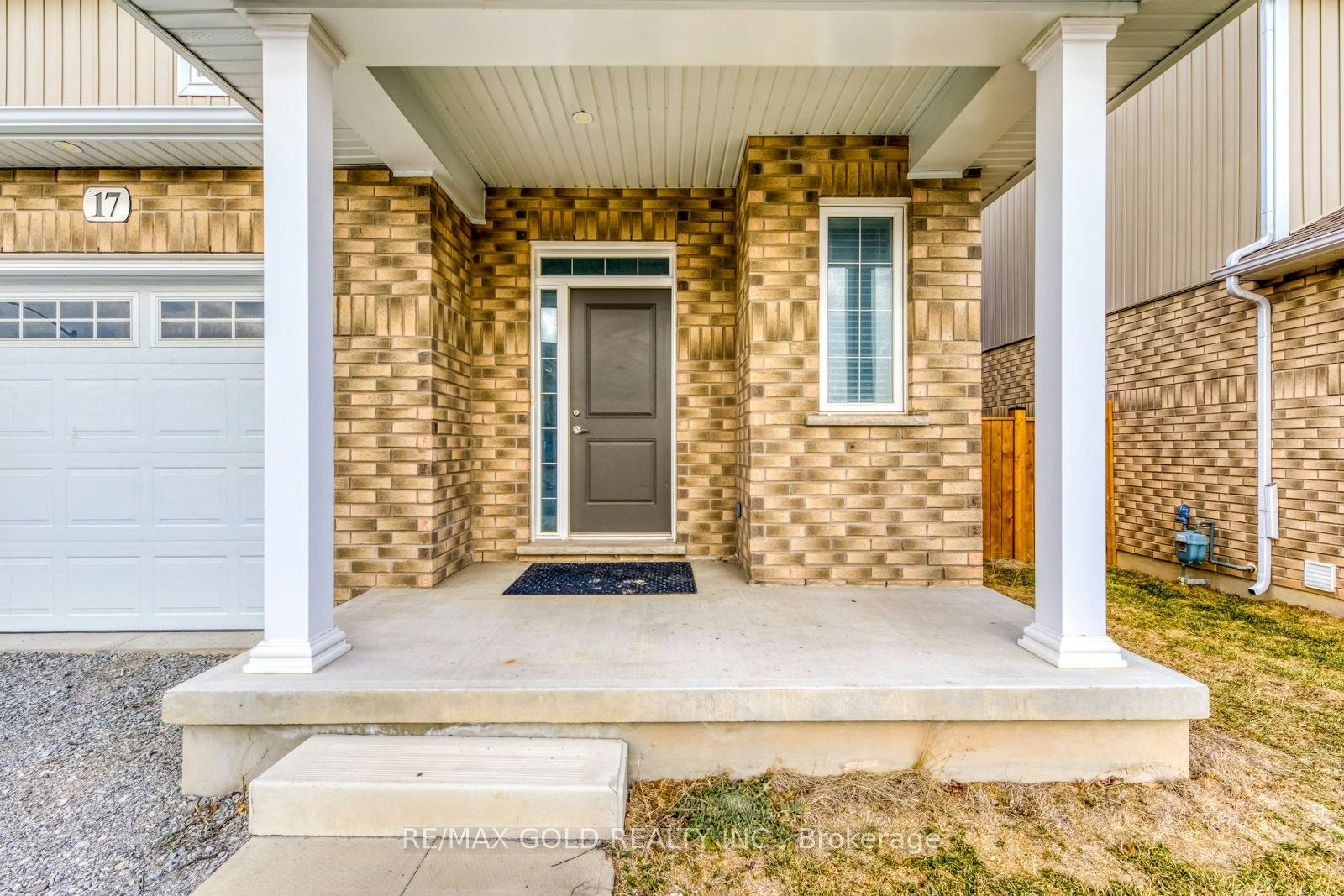 17 Marshall Lane, St. Catharines, ON, L2P 0E8 - 3