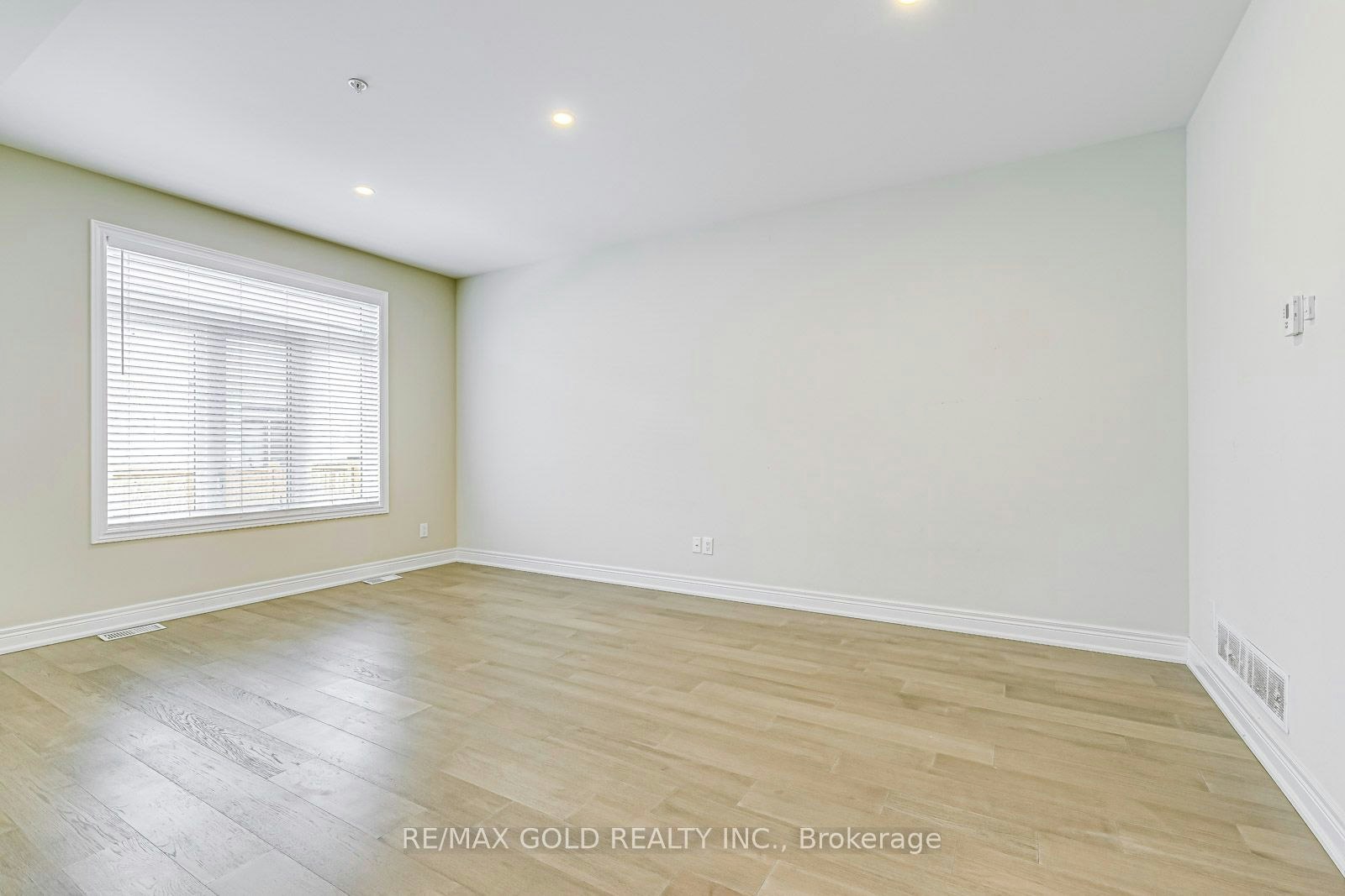 17 Marshall Lane, St. Catharines, ON, L2P 0E8 - 7