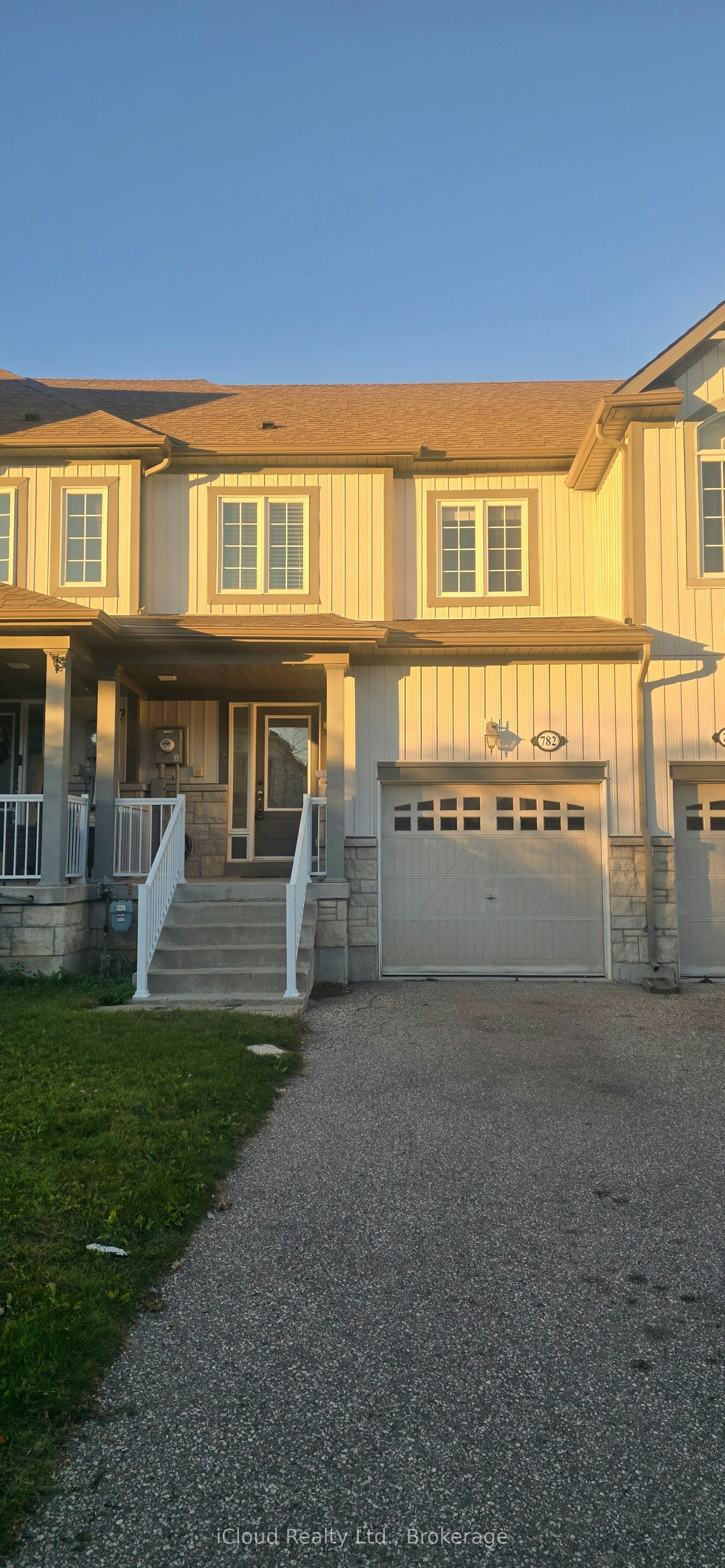 782 Cook Crescent, Shelburne, ON, L9V 3V3