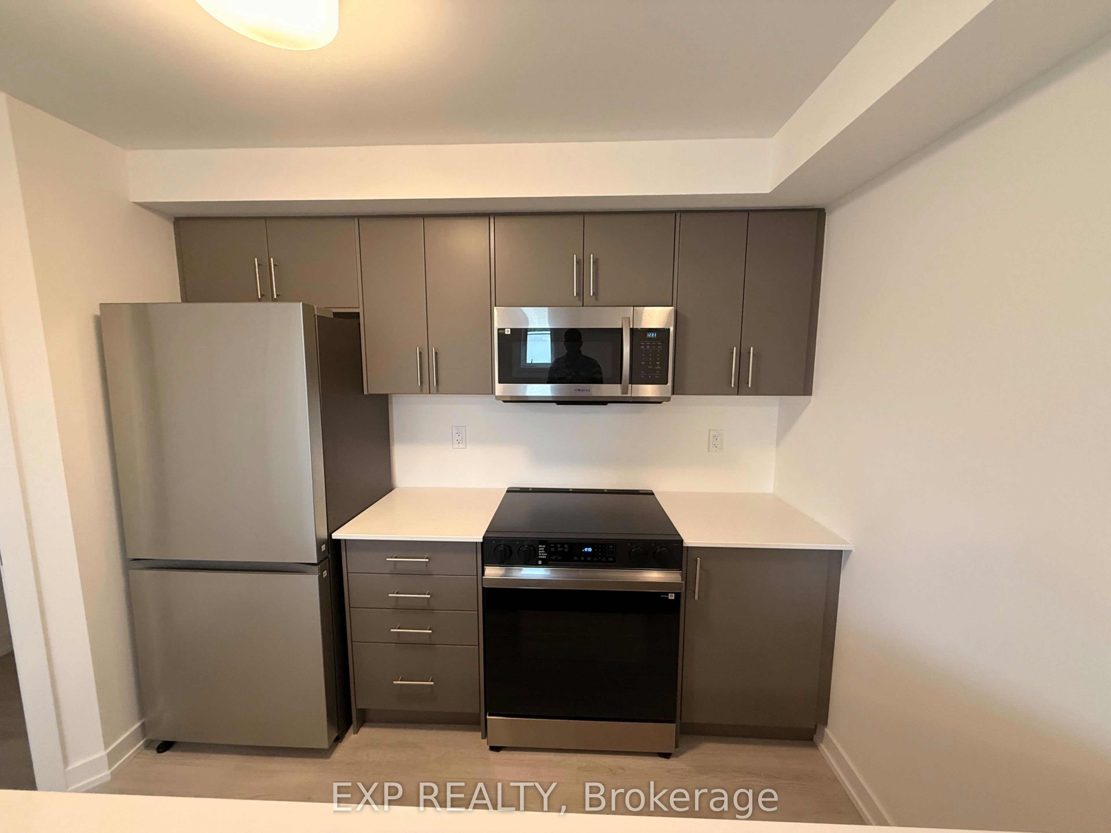 42 Lowes Rd. West Street, Guelph, ON, N1G 0H6 - 7