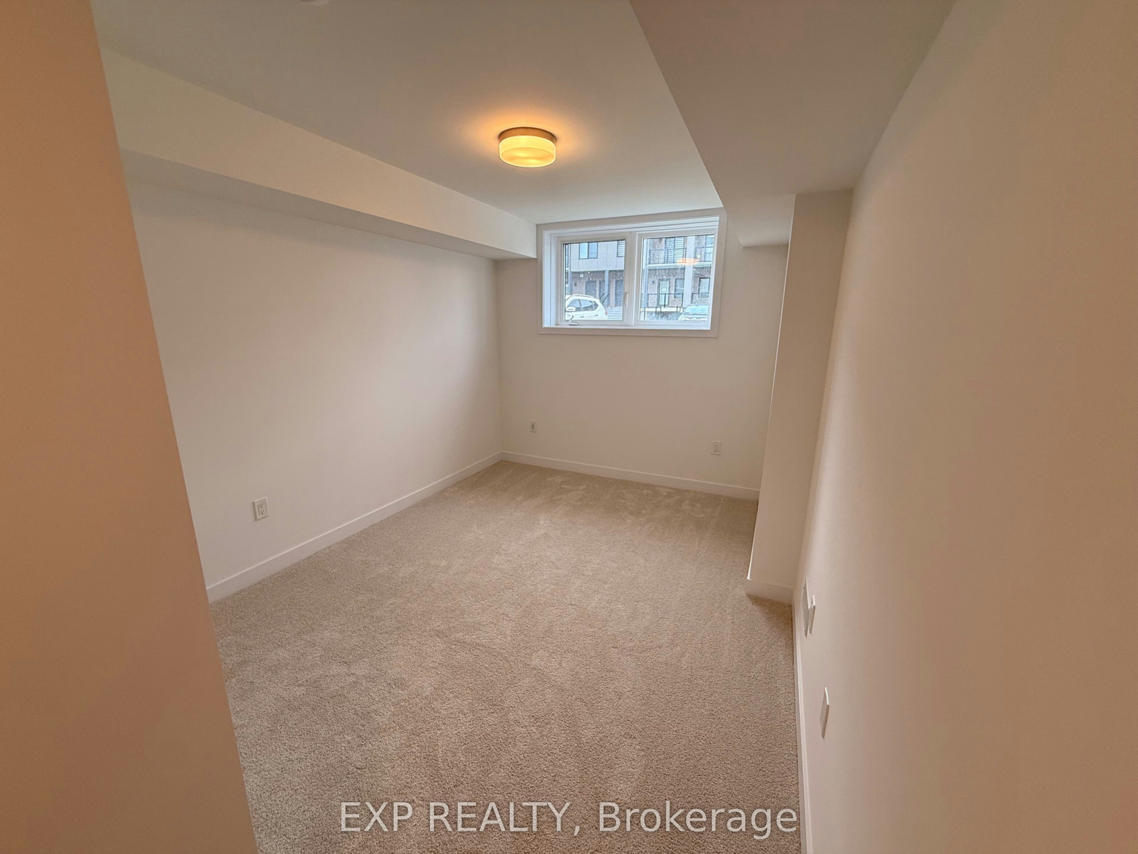 42 Lowes Rd. West Street, Guelph, ON, N1G 0H6 - 14