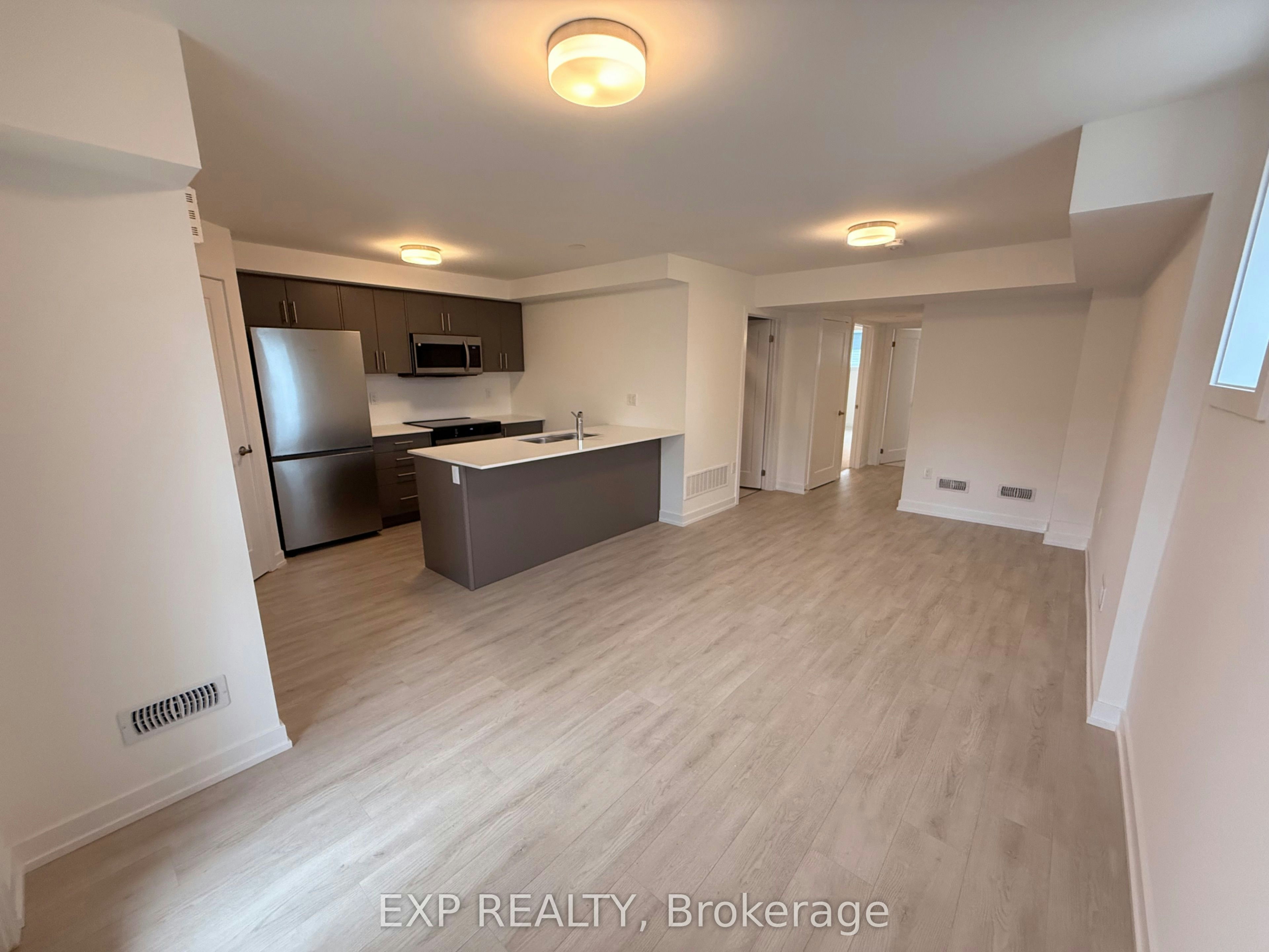 42 Lowes Rd. West Street, Guelph, ON, N1G 0H6 - 9