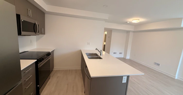 42 Lowes Rd. West Street, Guelph, ON, N1G 0H6 - 6