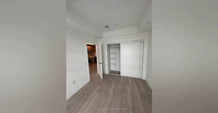 215-2782 Barton Street E, Hamilton, ON, L8E 0L3 - 19