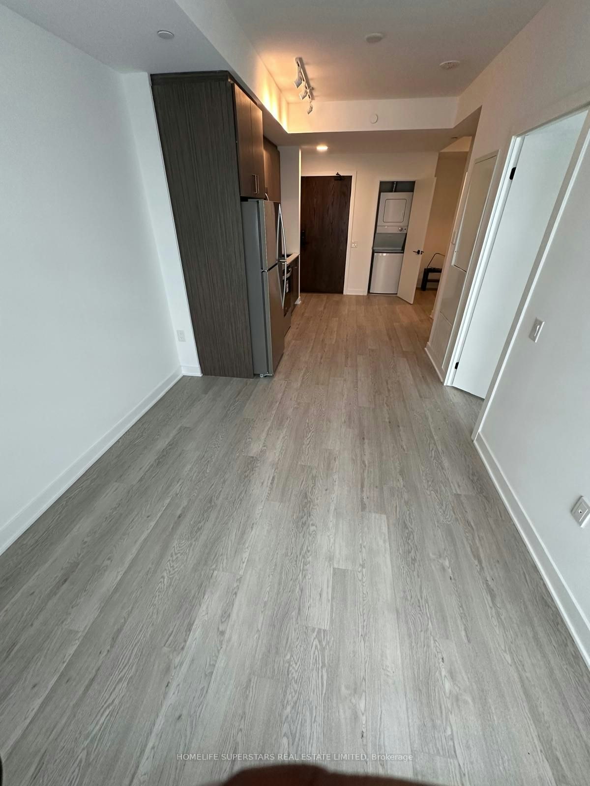 215-2782 Barton Street E, Hamilton, ON, L8E 0L3 - 18