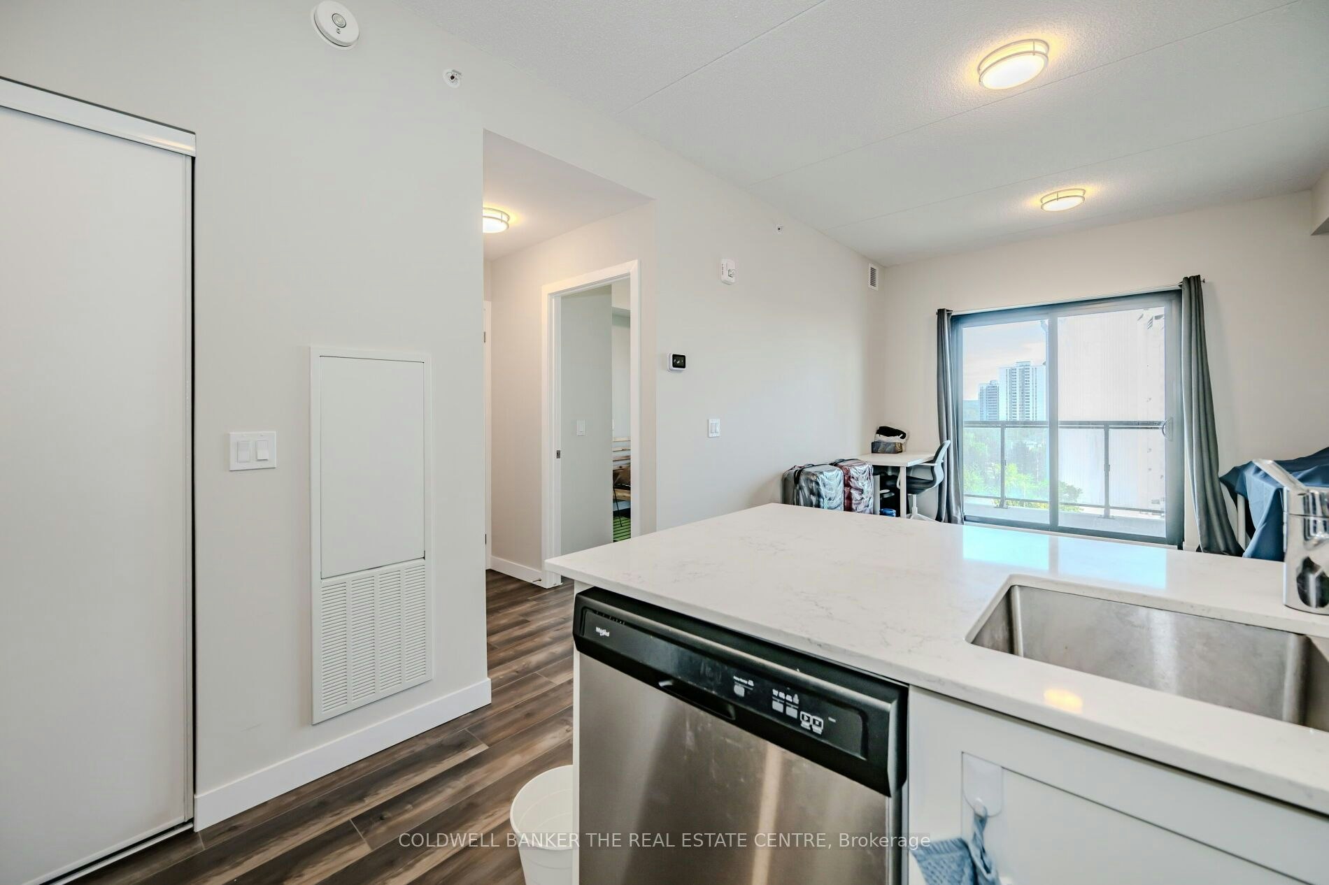 610-15 Queen Street S, Hamilton, ON, L8P 0C6 - 12