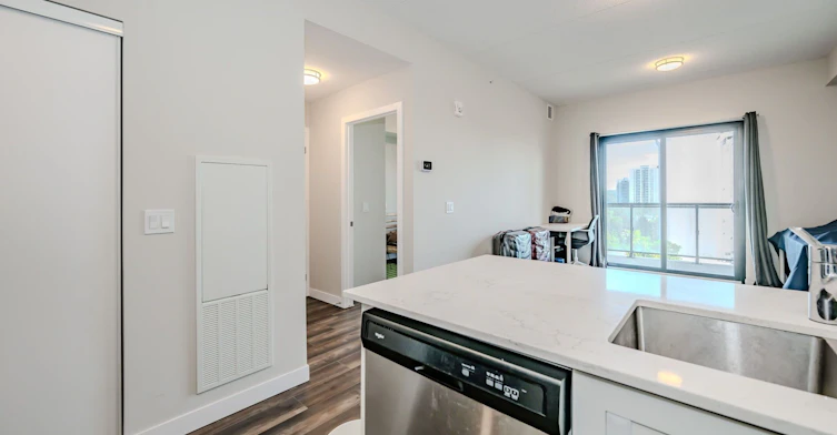 610-15 Queen Street S, Hamilton, ON, L8P 0C6 - 12