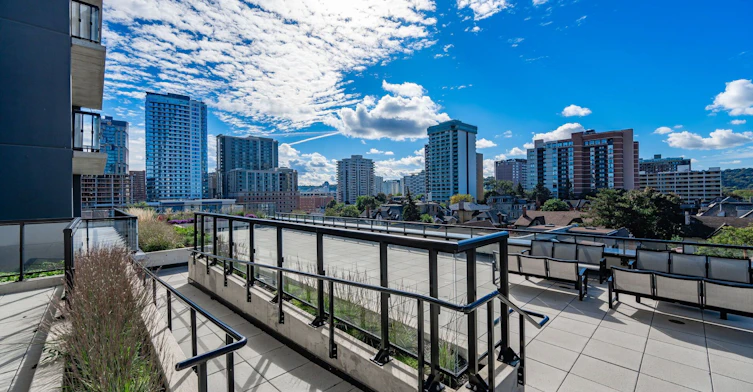 610-15 Queen Street S, Hamilton, ON, L8P 0C6 - 32