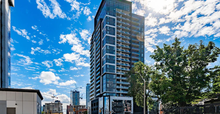 610-15 Queen Street S, Hamilton, ON, L8P 0C6