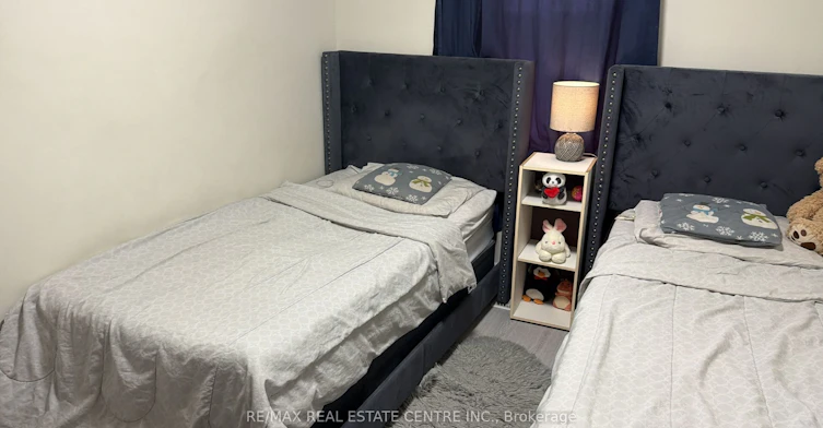 Upper-15 Chelsea Road, Kitchener, ON, N2B 1H7 - 11